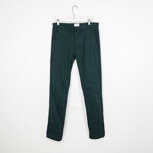 Octobre Editions Tom Chino Pants in Green Organic Green size 33